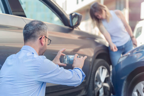 Professional Sr22 Insurance technician working in Bothell East, WA